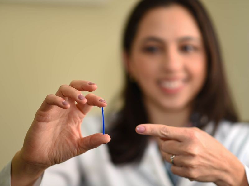 Colocação de Implante Contraceptivo